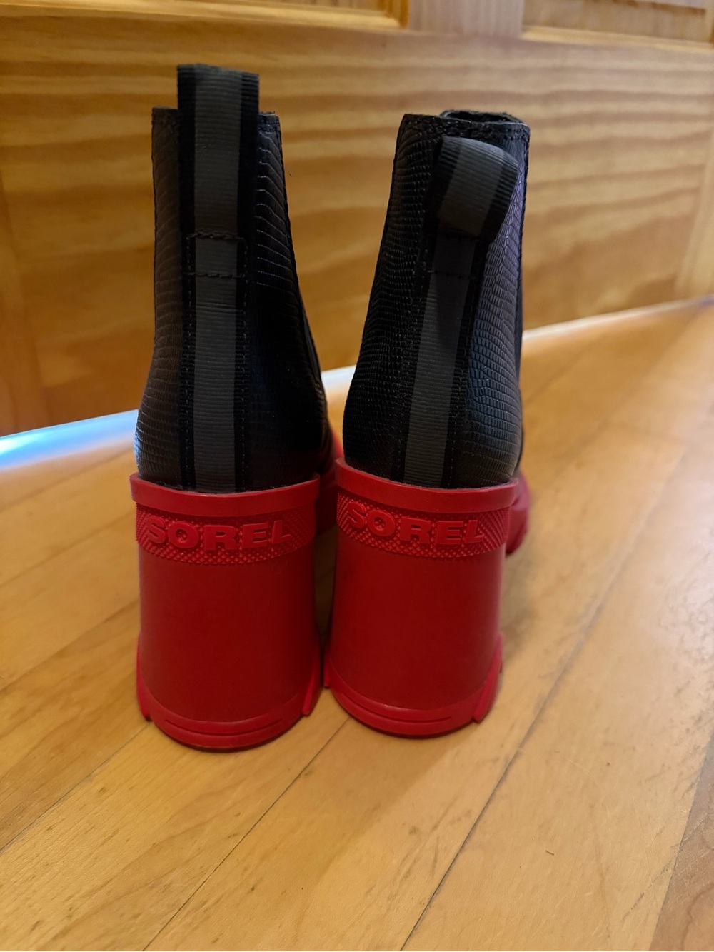 Sorel Black & Red Heeled Chelsea Rain Boots